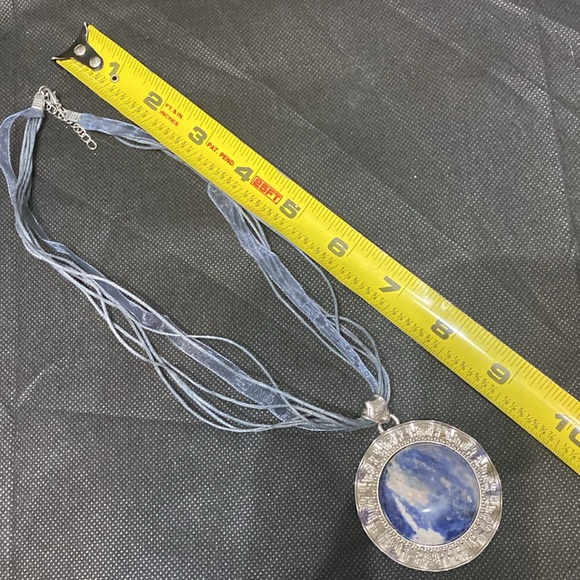 Vintage Silver pendant with blue & white stone necklace with bag - Picture 7 of 9